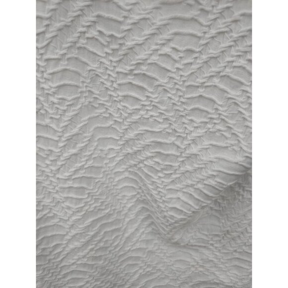 Liz Claiborne White Tee - Picture 2 of 4